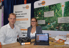 Erwin Grafe en Bettina Trattnig van Sendot Research zochten antwoord op de vraag of ze de ontwikkeling van de CF-Seedscanner door moesten zetten. Welke doorontwikkeling wil de markt en welke kant moet het precies op? Het team van Sendot hoort het graag.